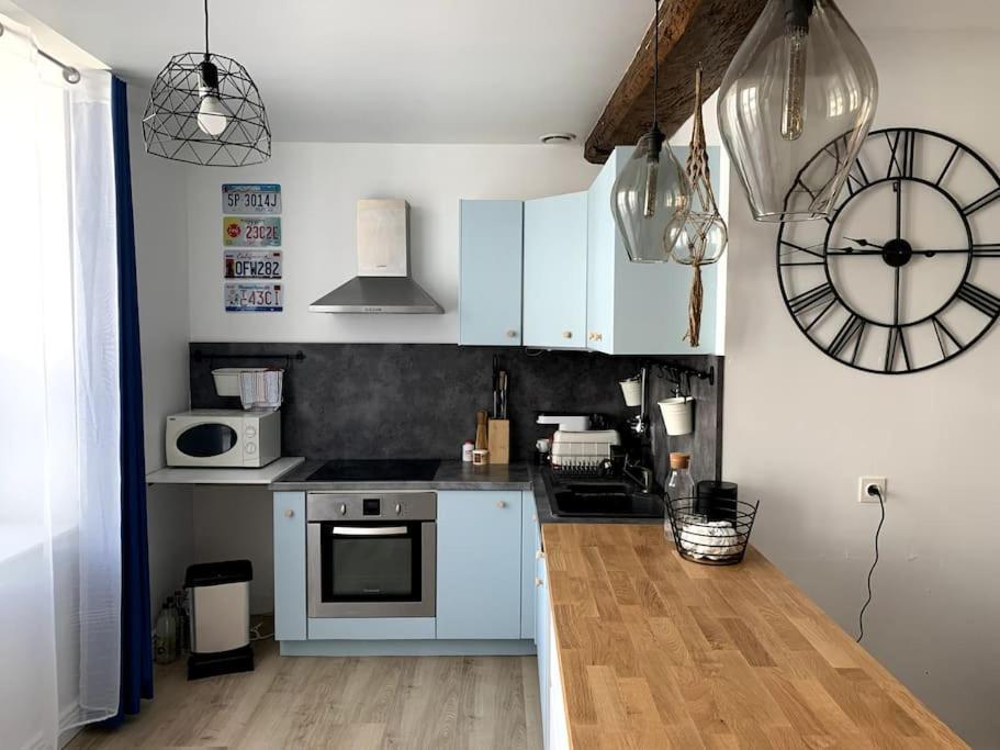 Superbe Duplex Centre-Ville Avec Parking Gratuit Auxerre Exteriör bild